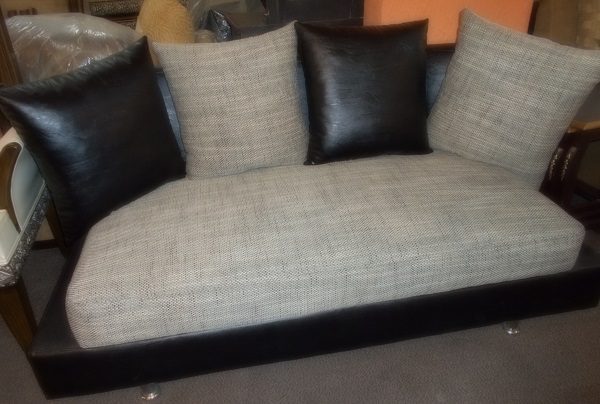 Buy Sofa set at Best Price Online in Pakistan on Apnafurniture.pk