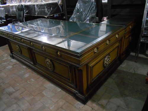 Buy Office Table at Best Price Online in Pakistan on Apnafurniture.pk
