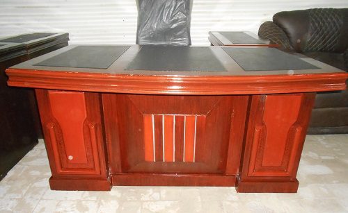 Buy Office Table at Best Price Online in Pakistan on Apnafurniture.pk