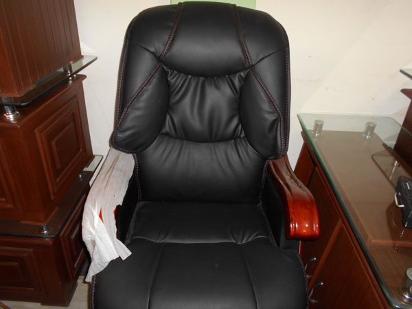Buy Revolving Chair at Best Price Online in Pakistan on Apnafurniture.pk