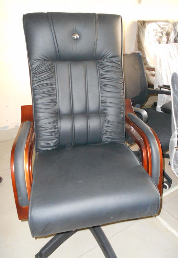 Buy High Back Chair at Best Price Online in Pakistan on Apnafurniture.pk