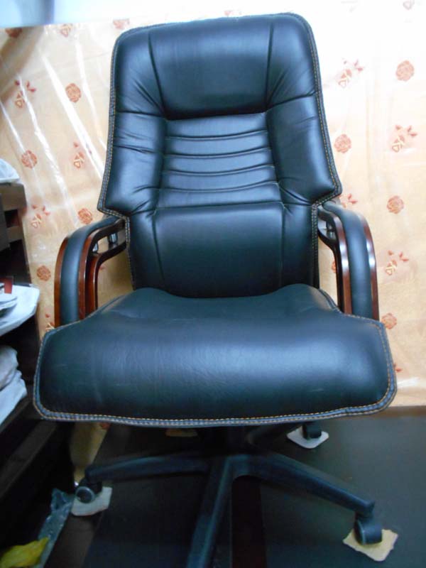 Buy Office Chair at Best Price Online in Pakistan on Apnafurniture.pk