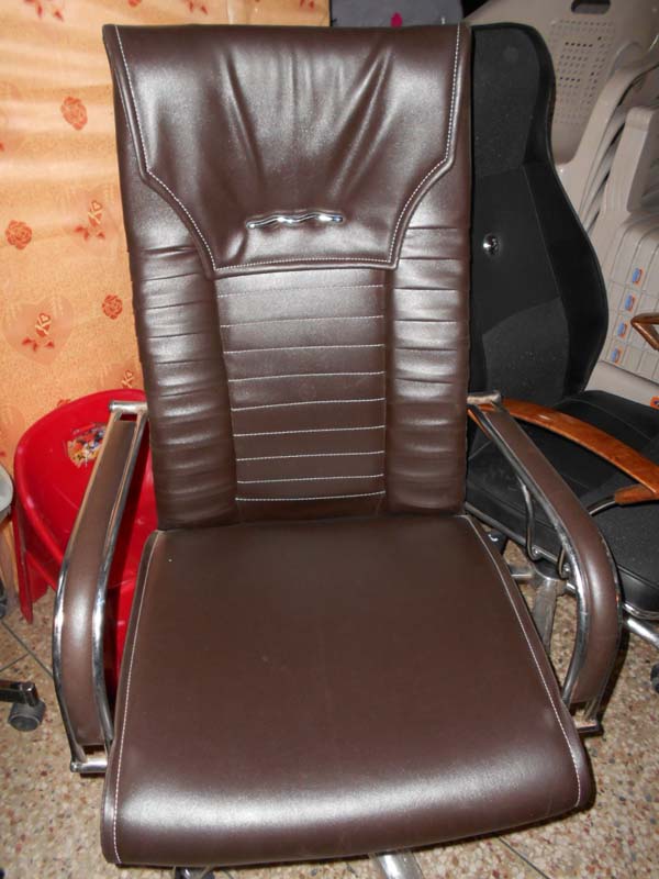 Buy Office Chair at Best Price Online in Pakistan on Apnafurniture.pk