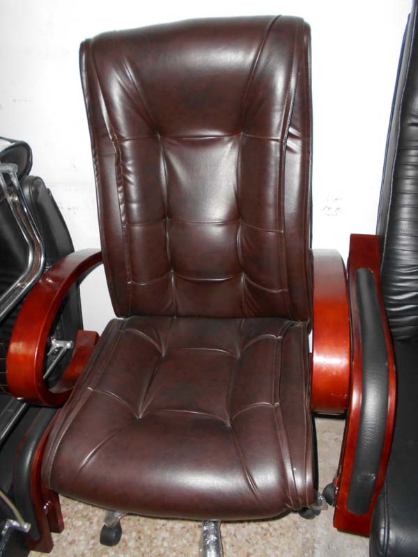 Buy Office Chair at Best Price Online in Pakistan on Apnafurniture.pk
