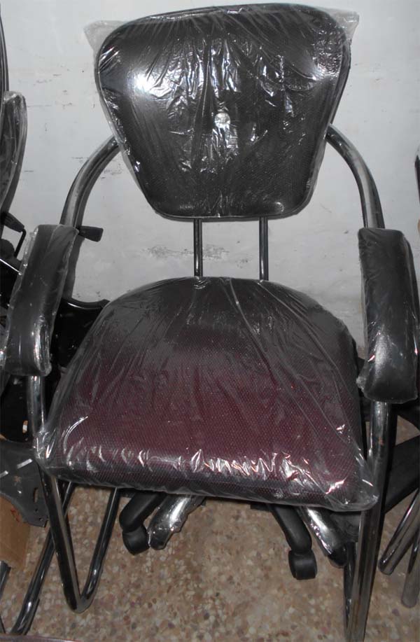Buy Visitor Chair at Best Price Online in Pakistan on Apnafurniture.pk