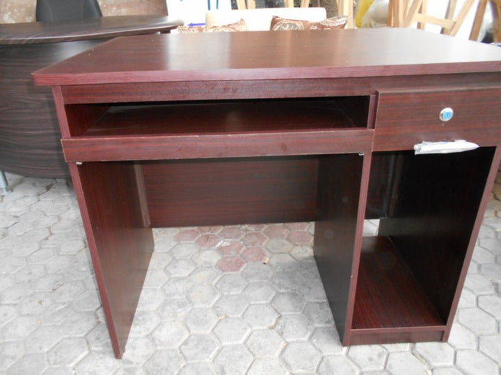 Buy Computer Office Table at Best Price Online in Pakistan on Apnafurniture.pk