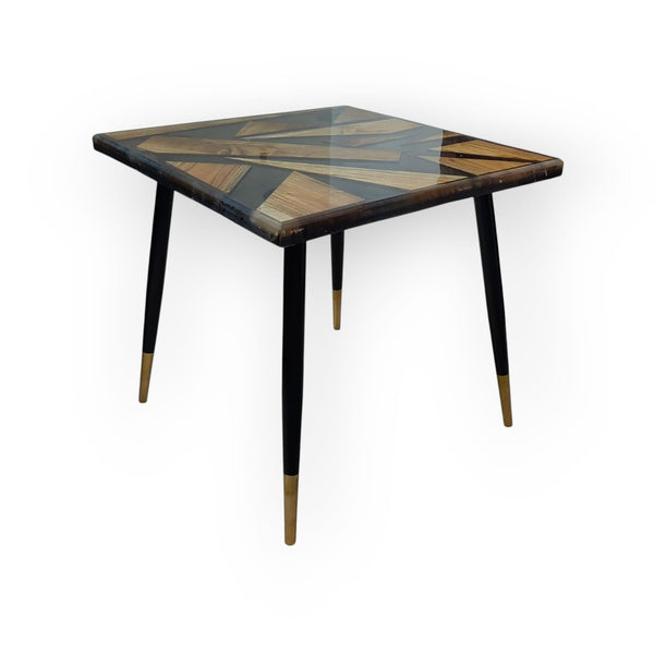 Buy Maxim Epoxy Resin Table (2 ft x 2 ft) at Best Price Online in Pakistan on Apnafurniture.pk (Pakistan)