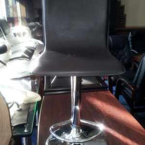 swivel chair without arms