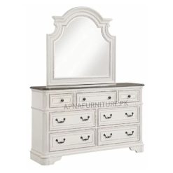dressing table in chalk paint finish with mirror