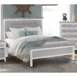 double bed in king or queen size