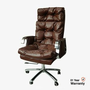 Executive office chair in foam padding